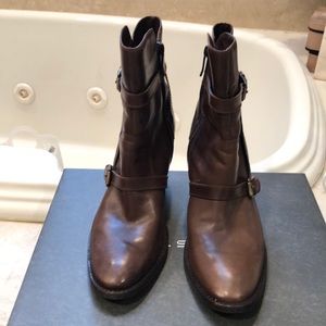 Via Spiga brown leather booties with buckle detail